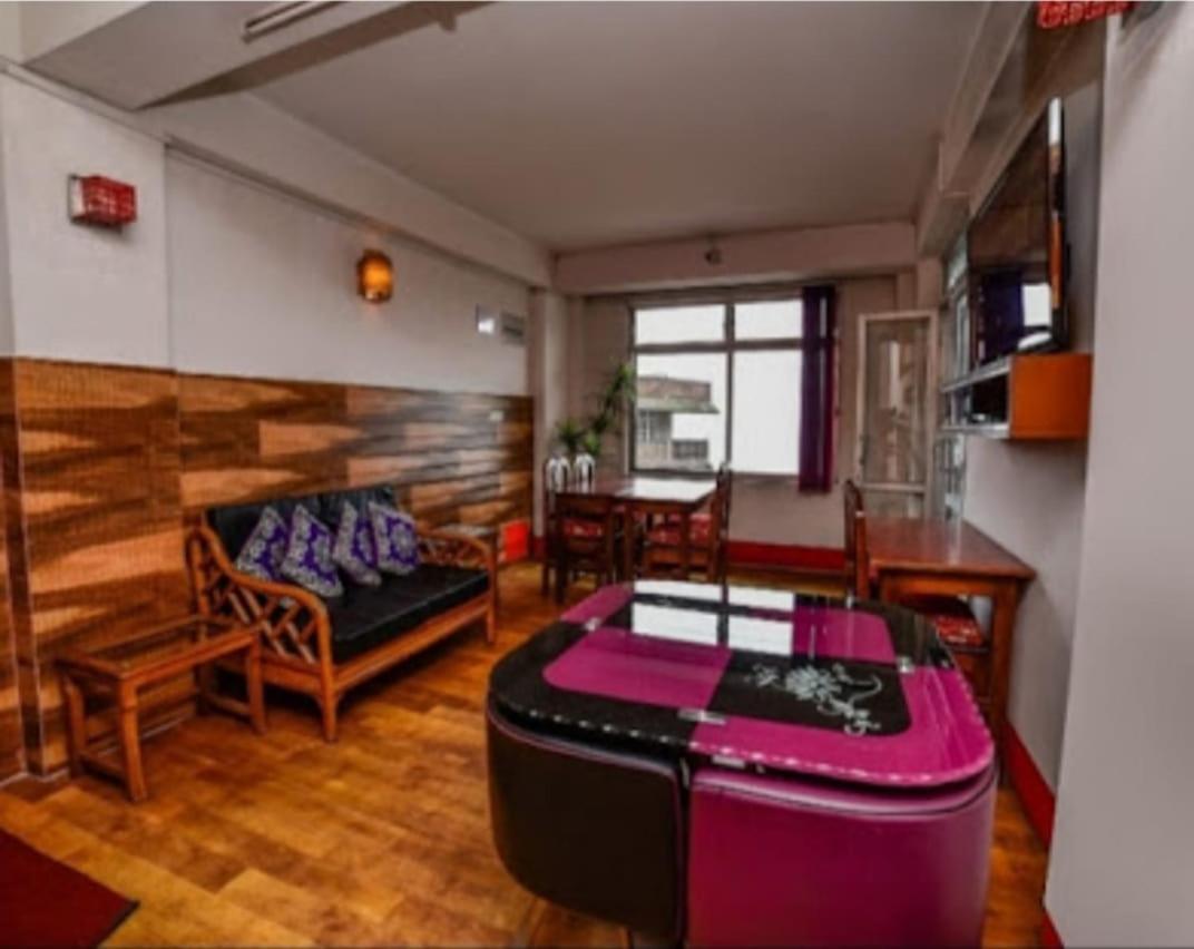 Darjeeling Hi De Stay Exterior photo