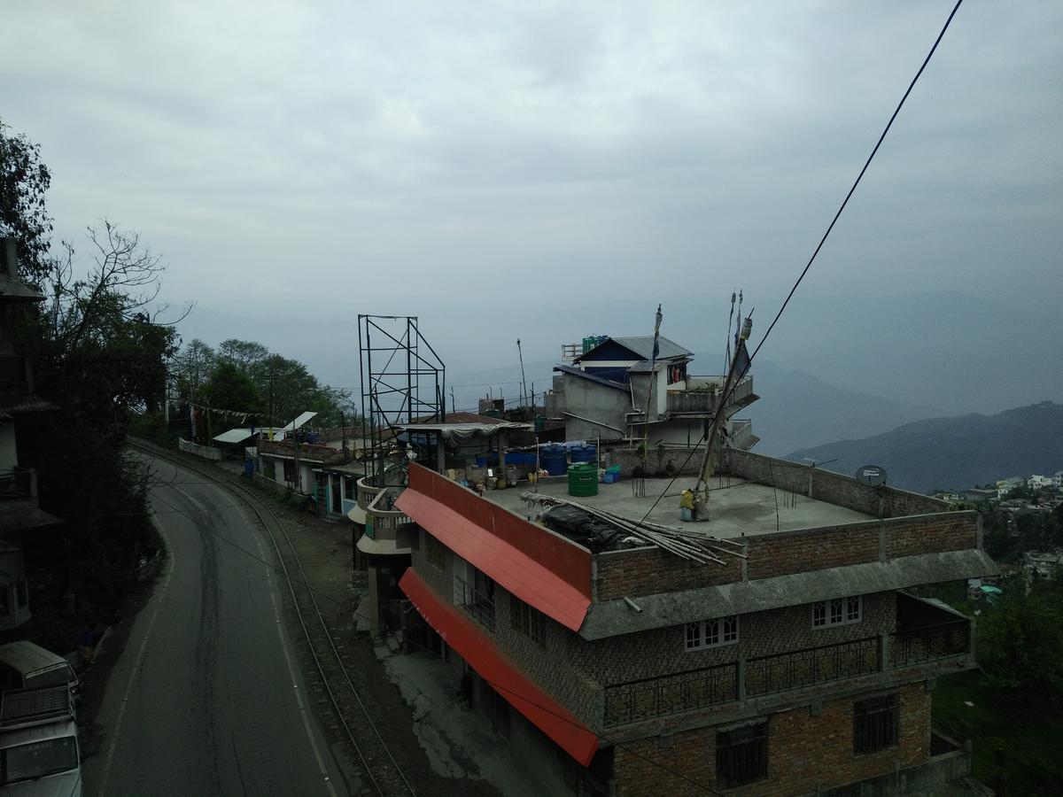 Darjeeling Hi De Stay Exterior photo